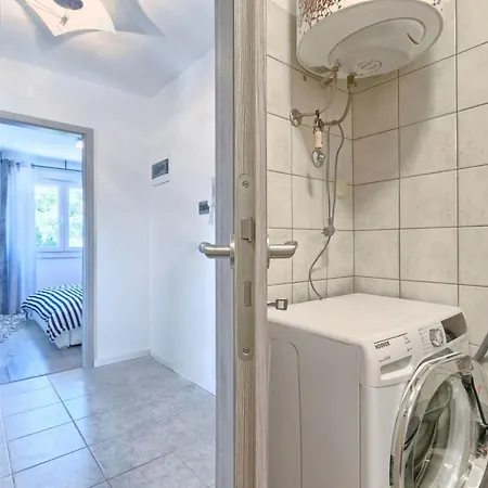 شقة Modern Oasis
